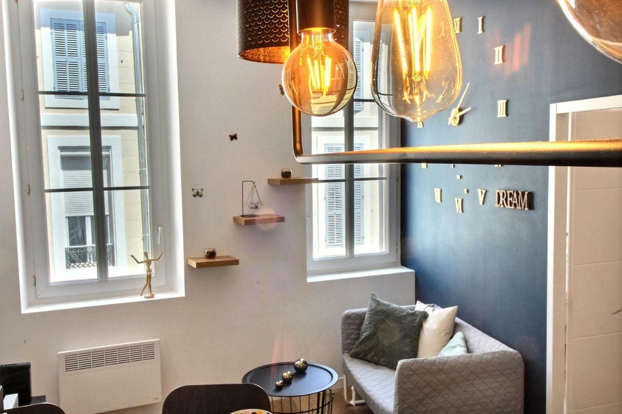 Appartement Neuf Hyper Centre _ Saint Ferreol Marsilya Dış mekan fotoğraf