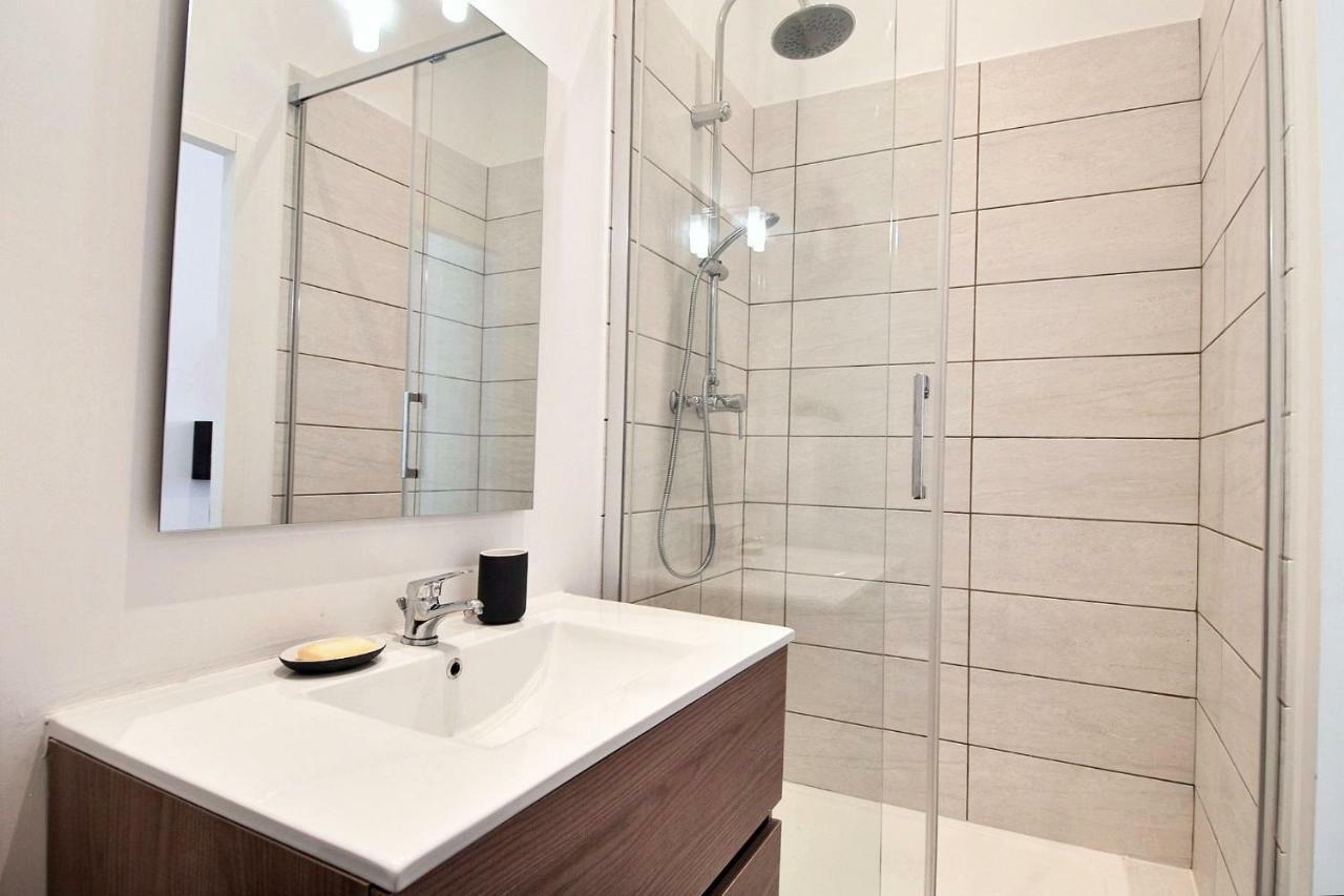 Appartement Neuf Hyper Centre _ Saint Ferreol Marsilya Dış mekan fotoğraf